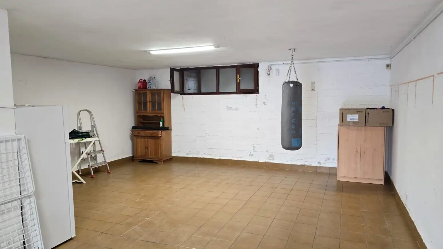 Casa adosada en venda en Torrelavega  amb Calefacció, Jardí privat i Parquet