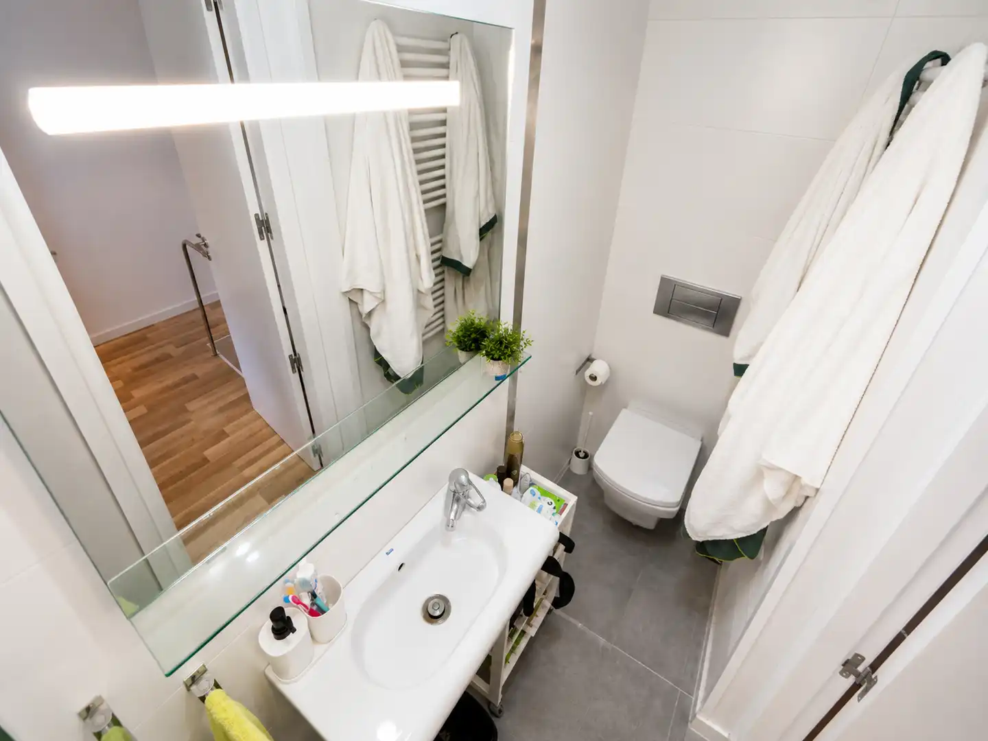 Baño de Dúplex en venta en Madrid con Aire acondicionado, Calefacción y Jardín privado