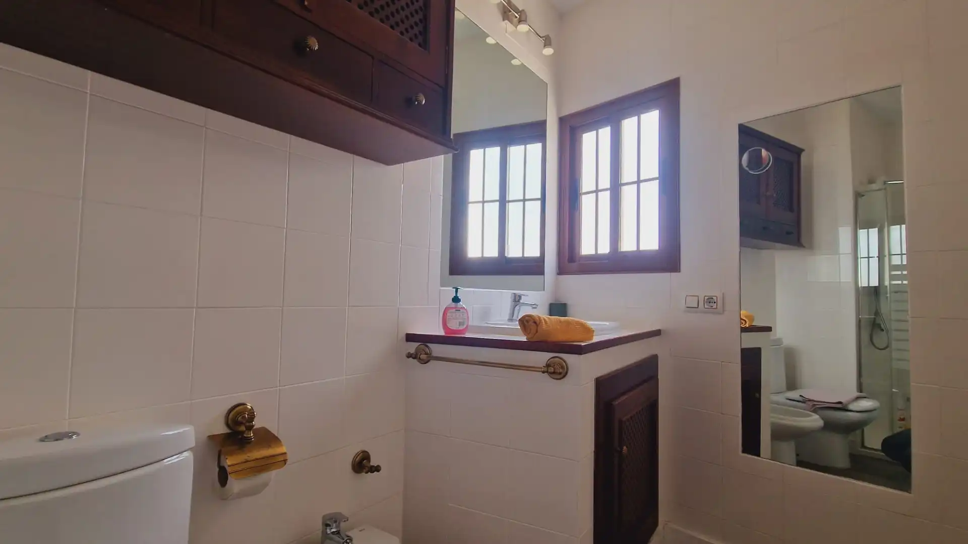 Badezimmer von Haus oder Chalet zum Verkauf in Córdoba mit Klimaanlage, Heizung und Terrasse
