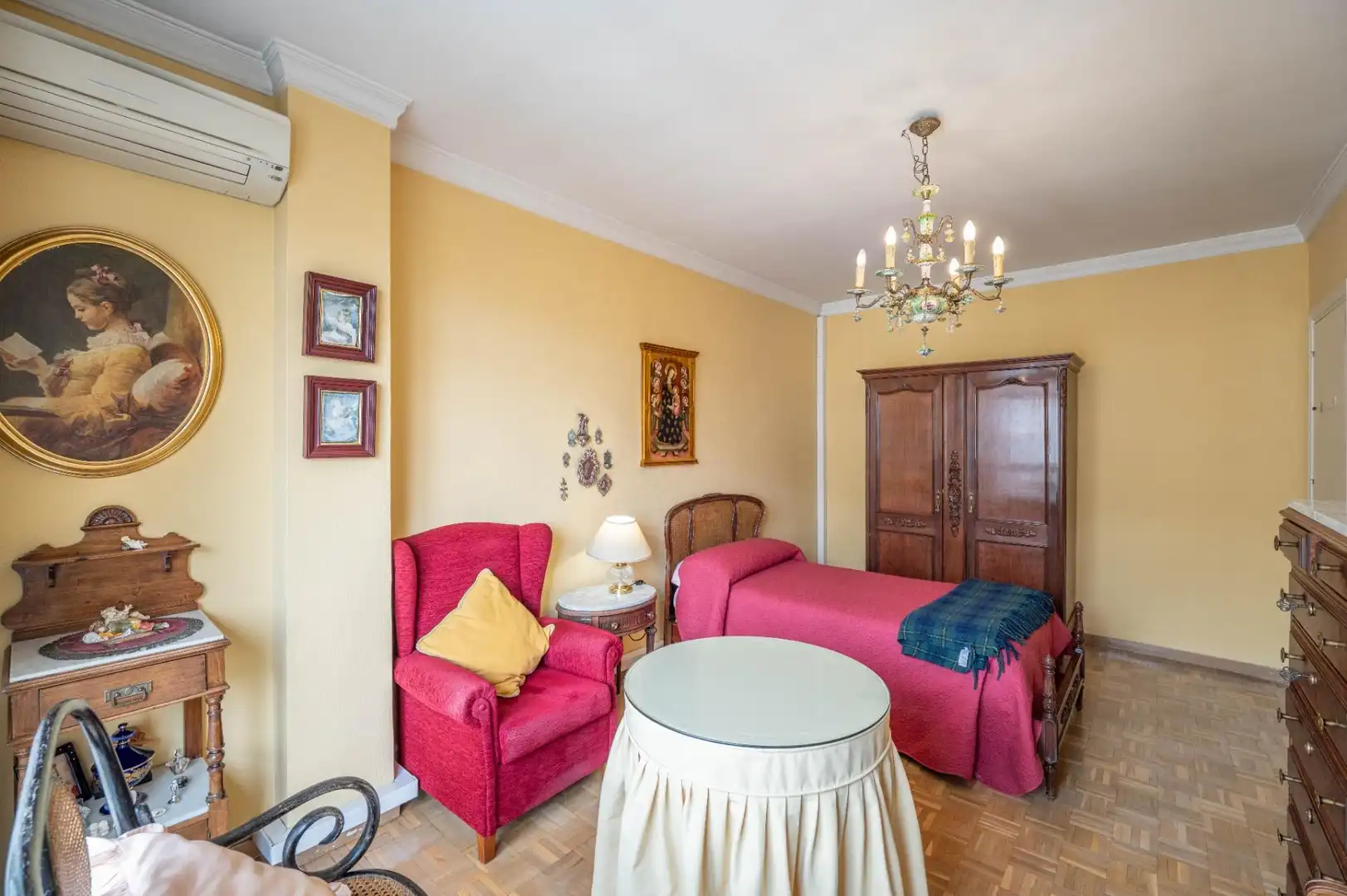 Habitación de Piso en venta en Granada con Terraza, Trastero y Balcón