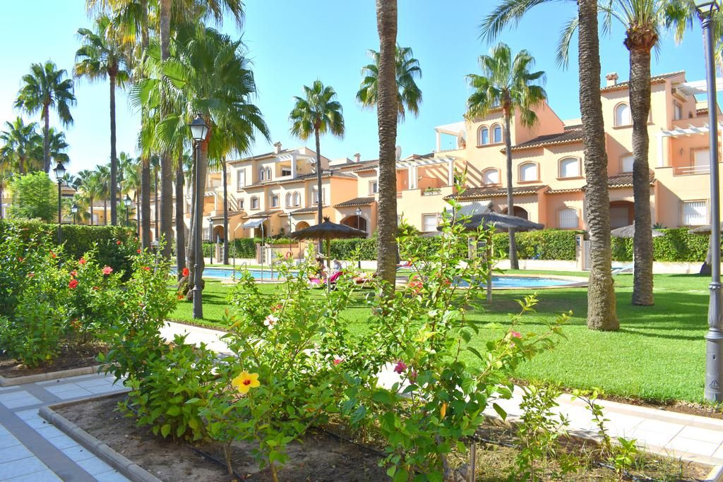 Jardí de Casa adosada de lloguer en Jávea / Xàbia amb Aire condicionat, Calefacció i Jardí privat