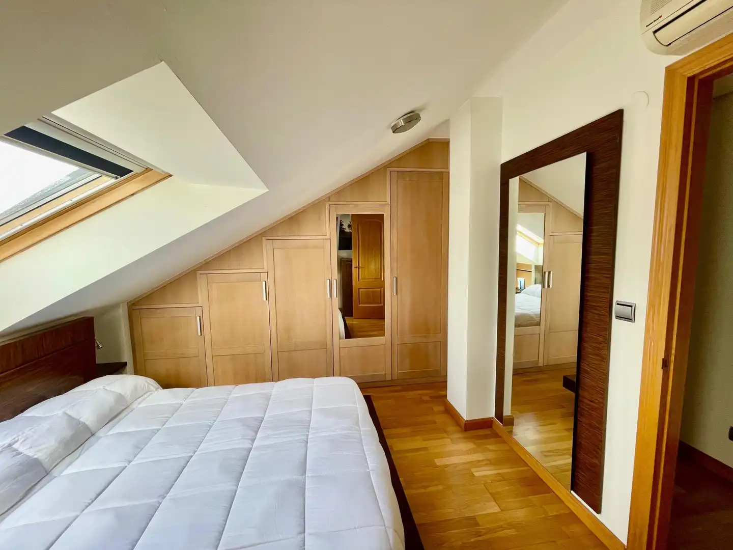 Habitación de Apartamento en venta en Ponferrada con Aire acondicionado y Calefacción