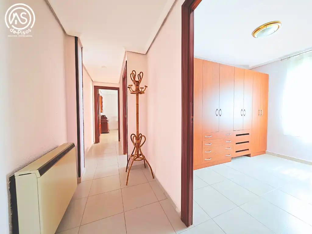 Piso en venta en Zaragoza con Aire acondicionado, Calefacción y Amueblado