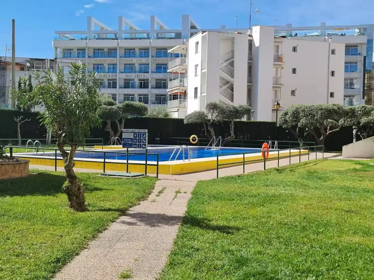Piscina de Apartamento en venta en Salou con Aire acondicionado, Terraza y Piscina comunitaria