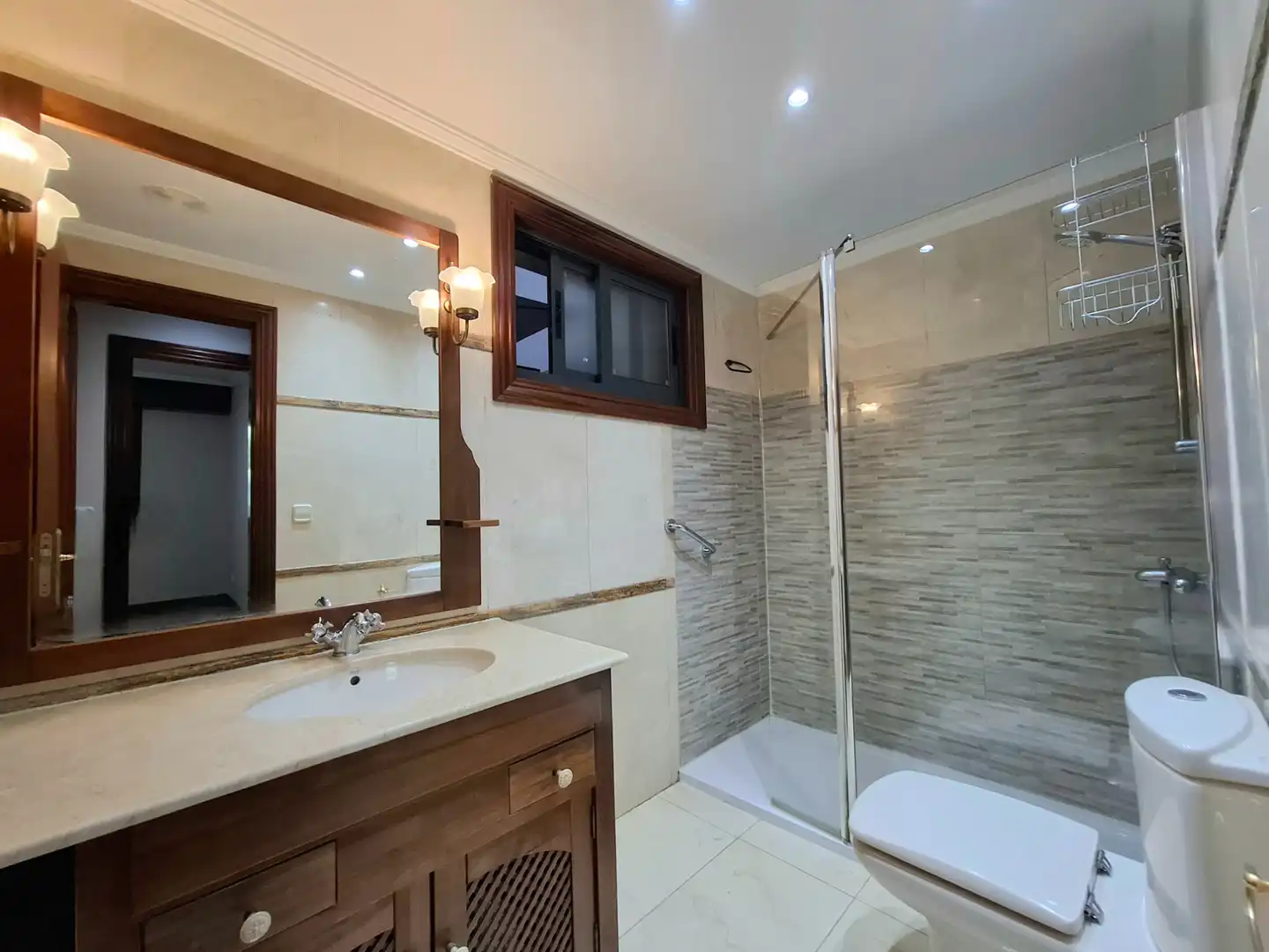 Badezimmer von Wohnung zum Verkauf in Centro Urbano