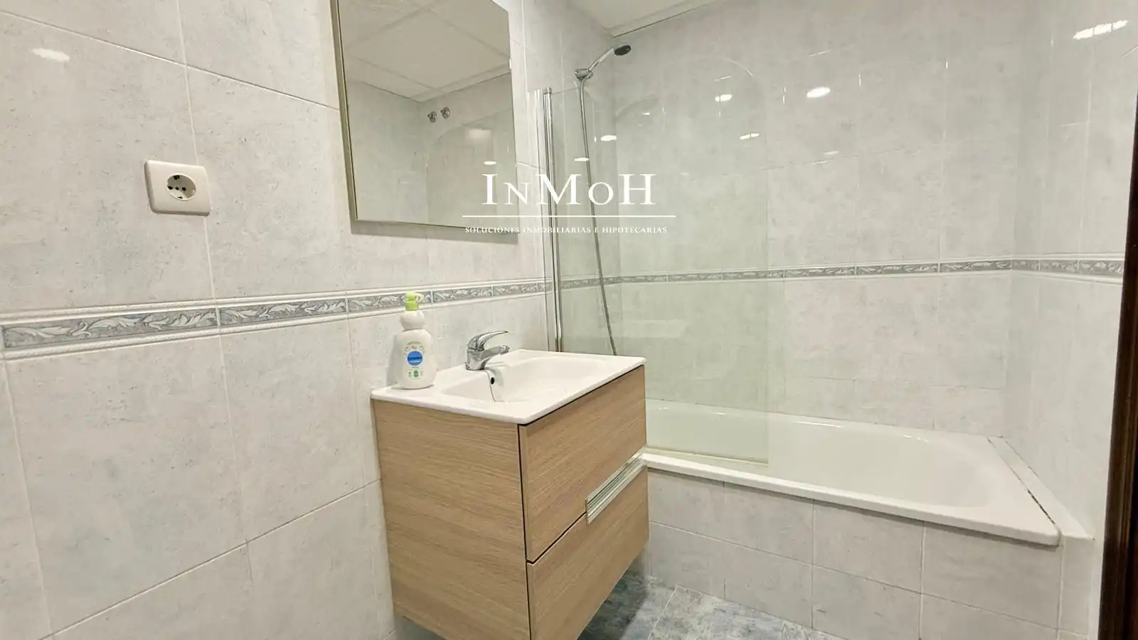 Appartamento con terrazza in vendita a Centro, imagen 22