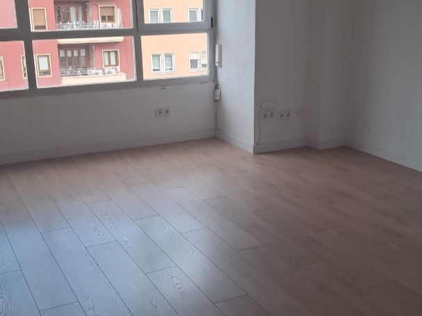 Bedroom of Premises to rent in  Palma de Mallorca  with Air Conditioner, Parquet flooring and Internet