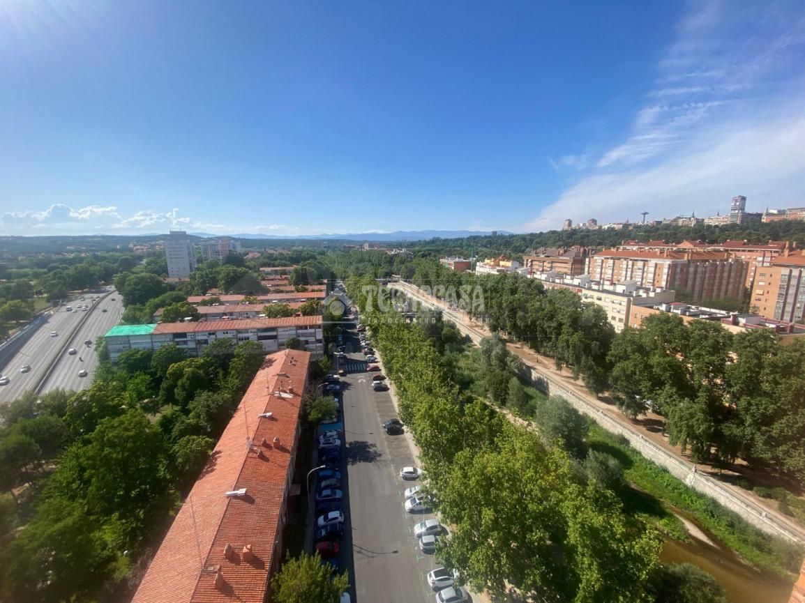 Exterior view of Flat for sale in  Madrid Capital