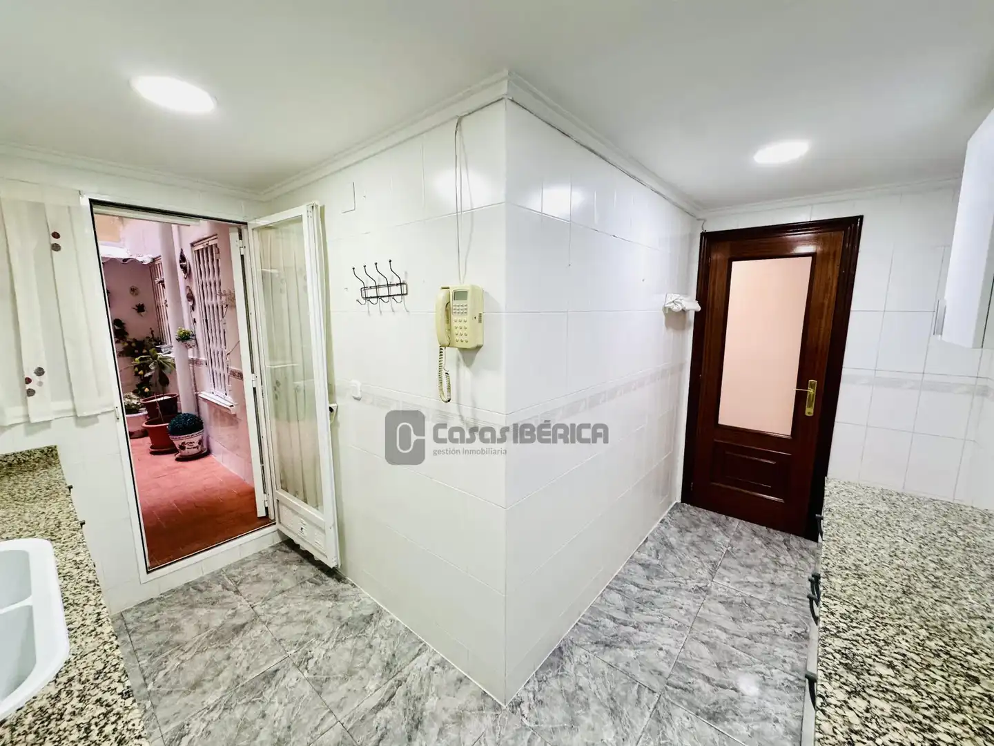 Piso con terraza en venta en Salvador Tusset, imagen 8