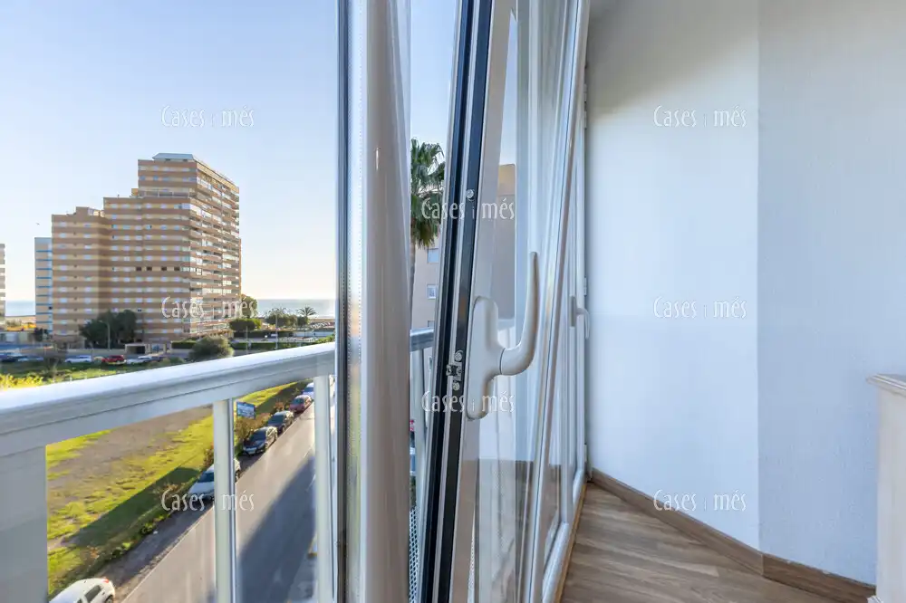 Dormitori de Apartament en venda en La Pobla de Farnals amb Aire condicionat, Calefacció i Moblat