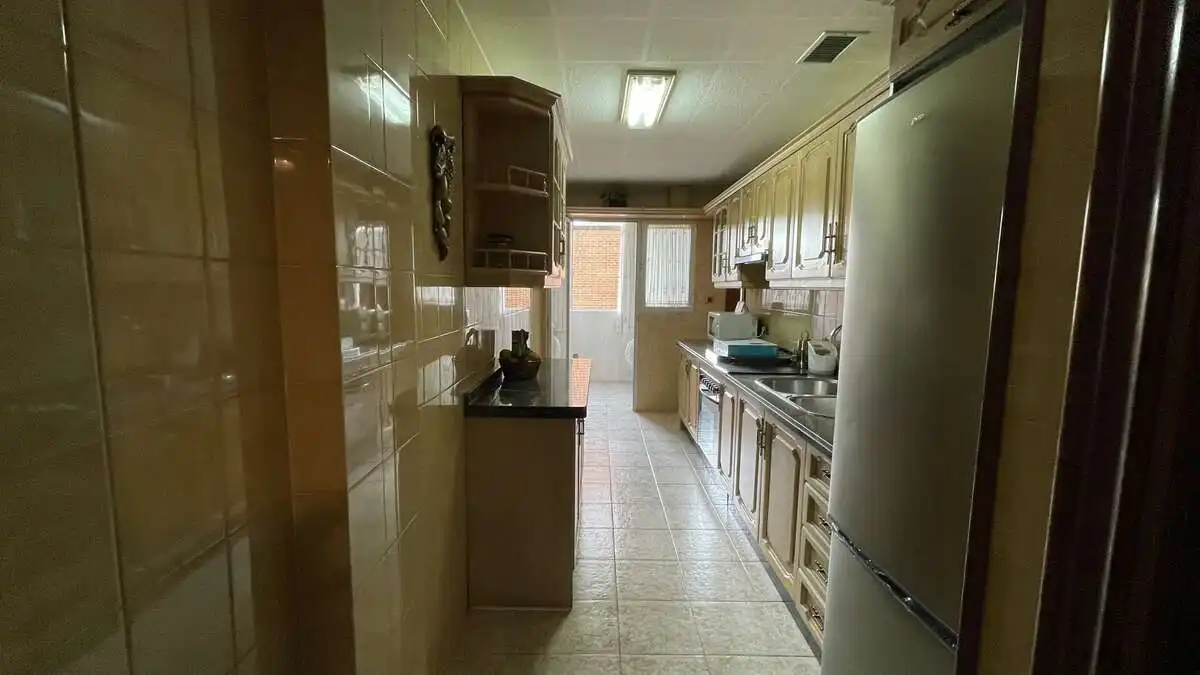 Kitchen of Flat for rent in Granada  with Air Conditioner, Heating and Terrace