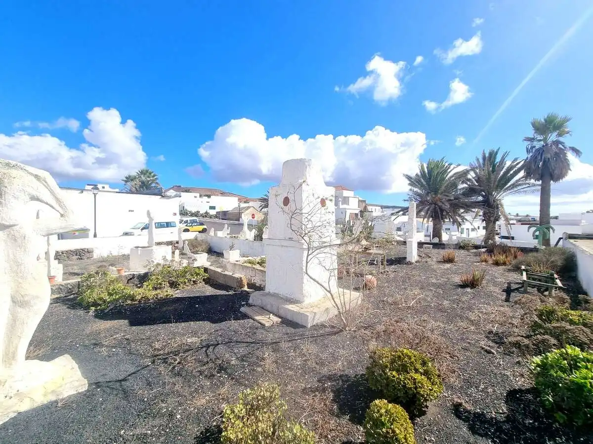 Finca rústica en venta en Villa de Teguise