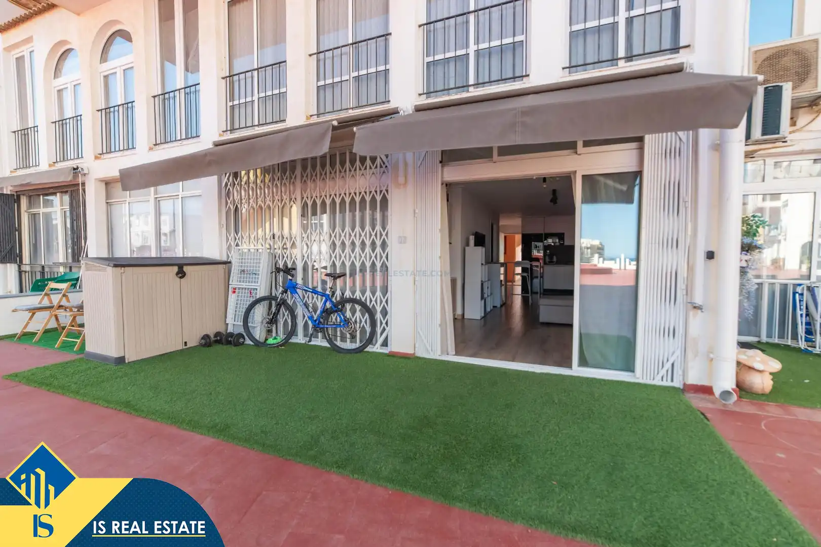 Apartamento con piscina en venta en Centro, imagen 3