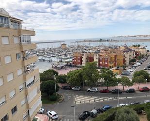 Vista exterior de Apartament en venda en Torrevieja amb Piscina comunitària