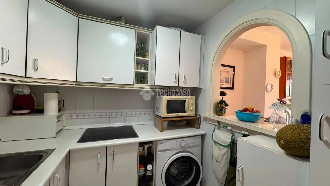 Cocina de Dúplex en venta en Motril con Terraza, Piscina y Piscina comunitaria