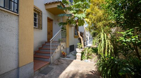 ESPECTACULAR VIVIENDA PAREADA CON JARDÍN, TERRAZA 360º Y GARAJE EN ZONA RESIDENCIAL CÉNTRICA DE MOTRIL, imatge 3