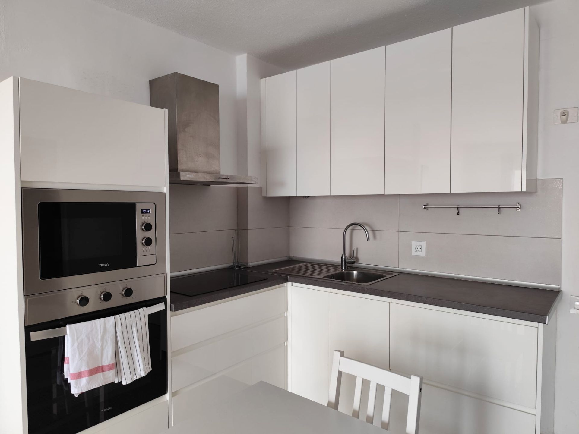 Kitchen of Apartment for sale in Candelaria  with Furnished, Oven and Washing machine