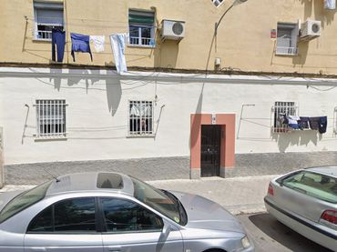 Pis en venda a Estroncio