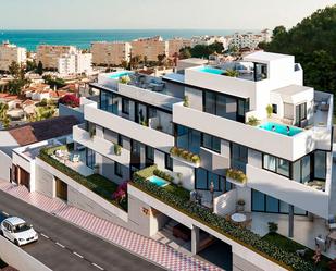 Vista exterior de Apartament en venda en Torremolinos amb Aire condicionat, Jardí privat i Terrassa