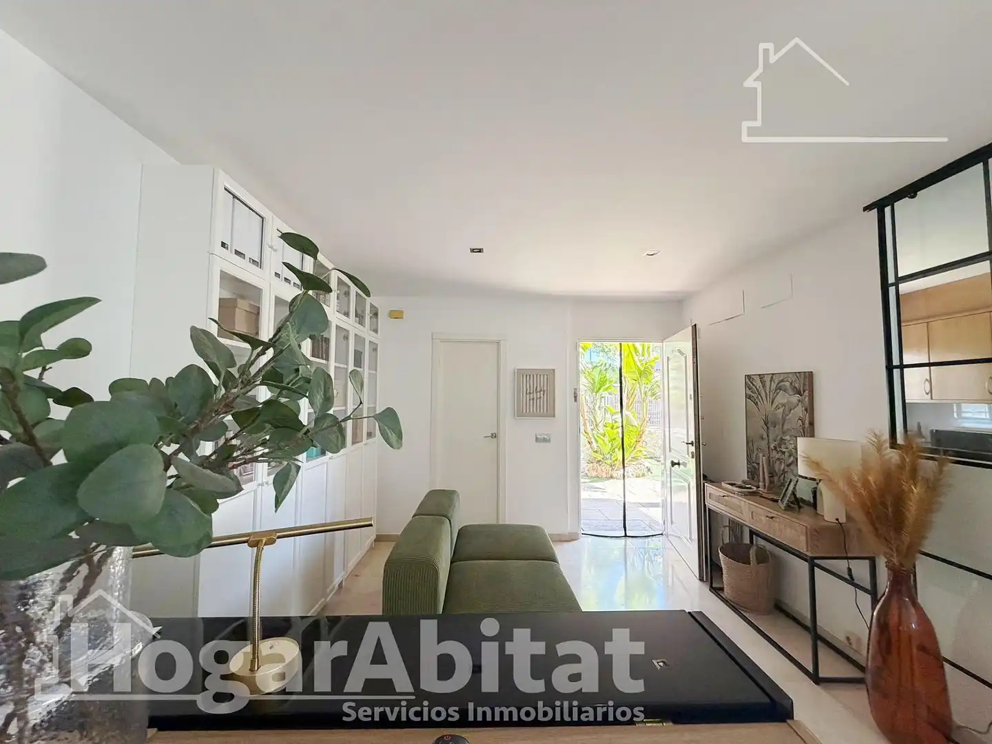 Living room of Houses for sale in Moncada  with Air Conditioner, Heating and Private garden