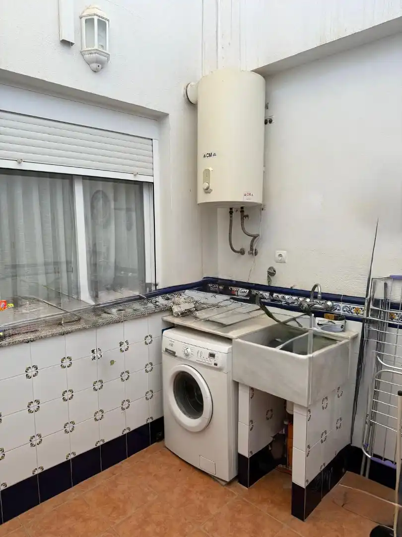Cuina de Casa o xalet en venda en Riba-roja de Túria amb Aire condicionat, Calefacció i Terrassa
