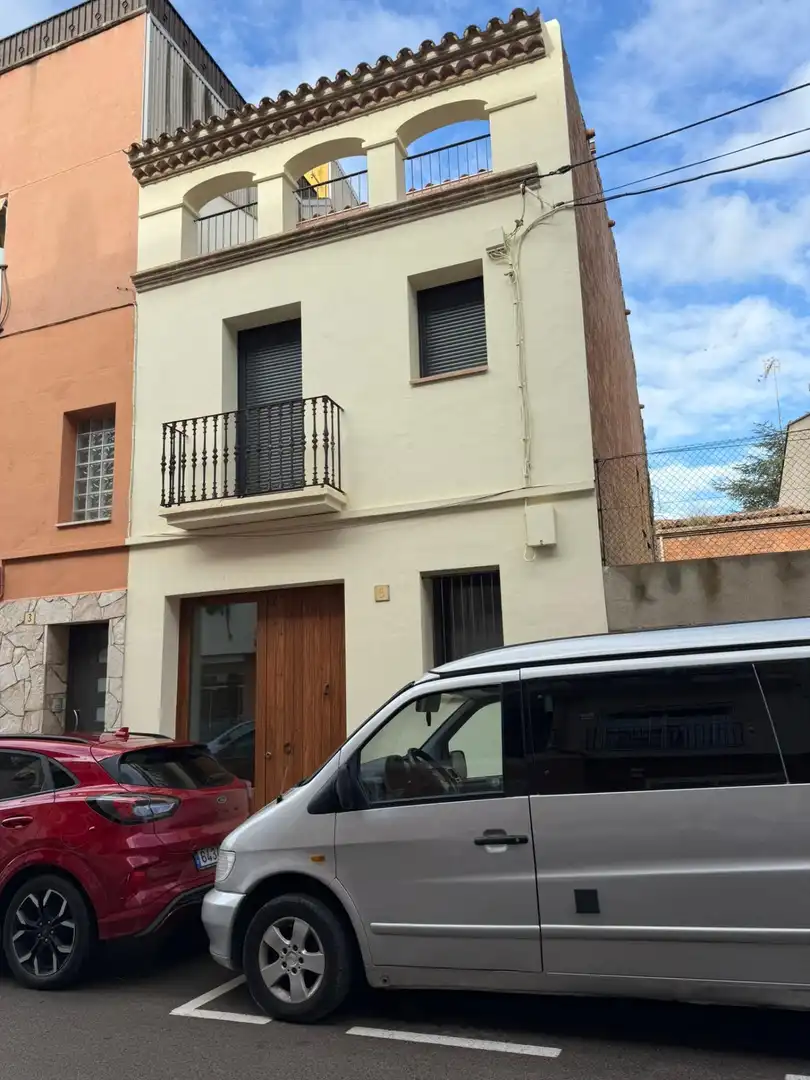 Außenansicht von Residential zum Verkauf in Piera