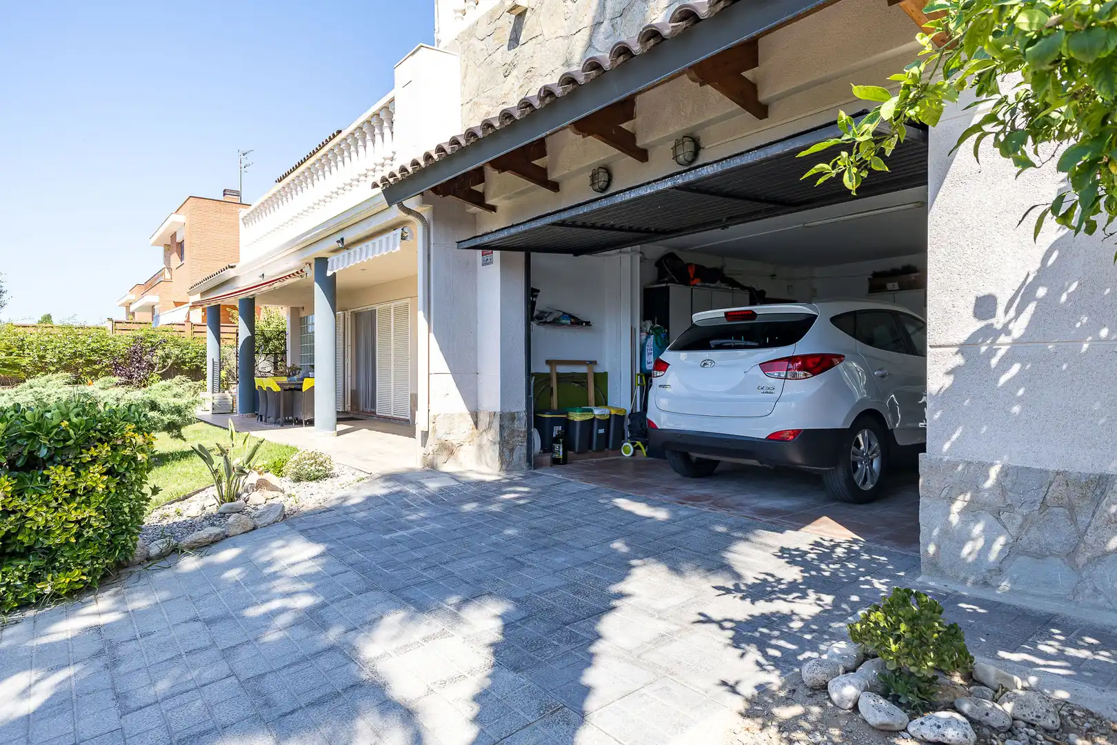 Parking de Casa o chalet en venta en Cubelles con Aire acondicionado, Calefacción y Jardín privado