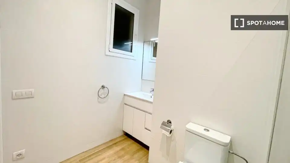 Piso con terraza en alquiler en Eixample, imagen 6