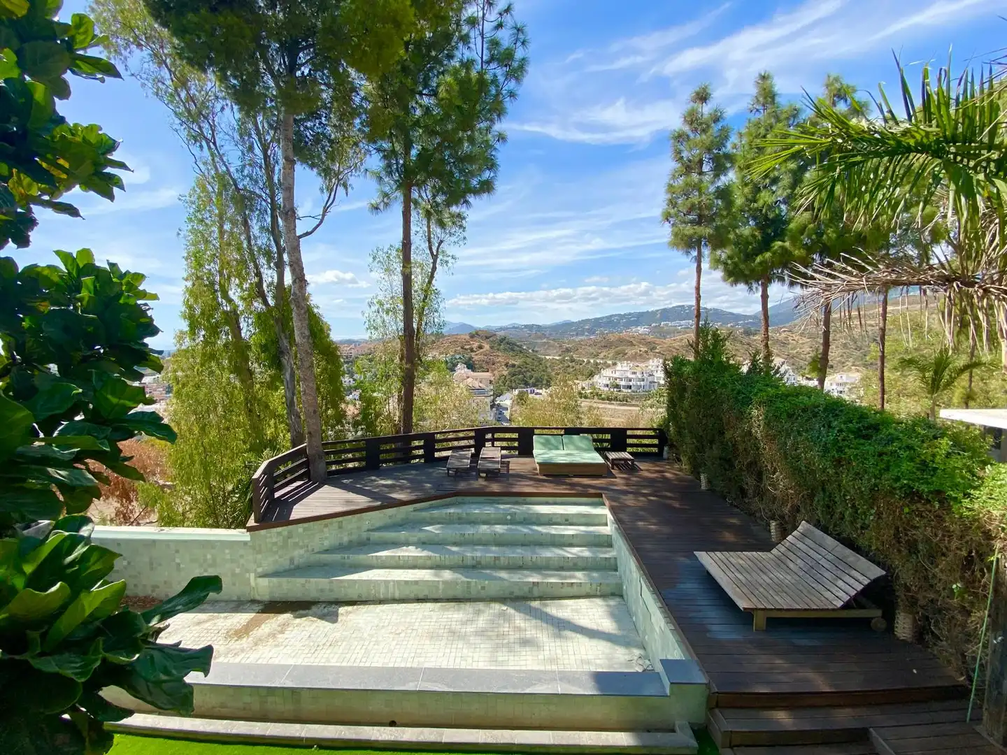 Terrace of Houses for rent in Marbella  with Furnished
