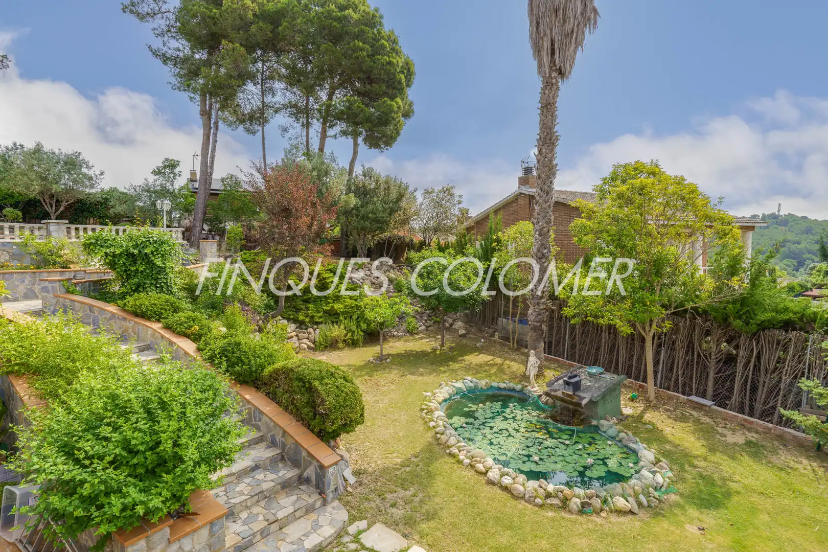 Garden of Houses for sale in Rubí  with Air Conditioner, Private garden and Parquet flooring