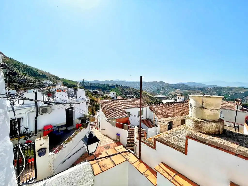 Vista exterior de Finca rústica en venta en Iznate con Terraza