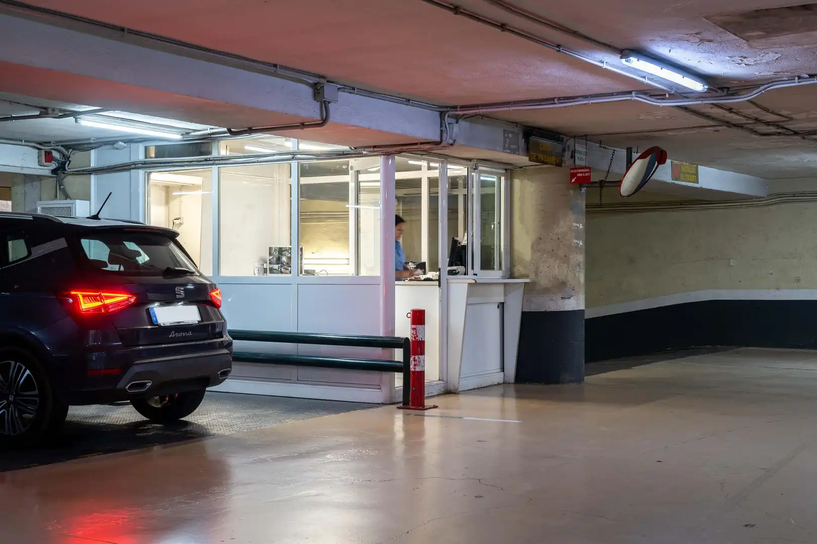 Einzelparkplatz zur Miete in CALLE VALENCIA 375, imagen 6