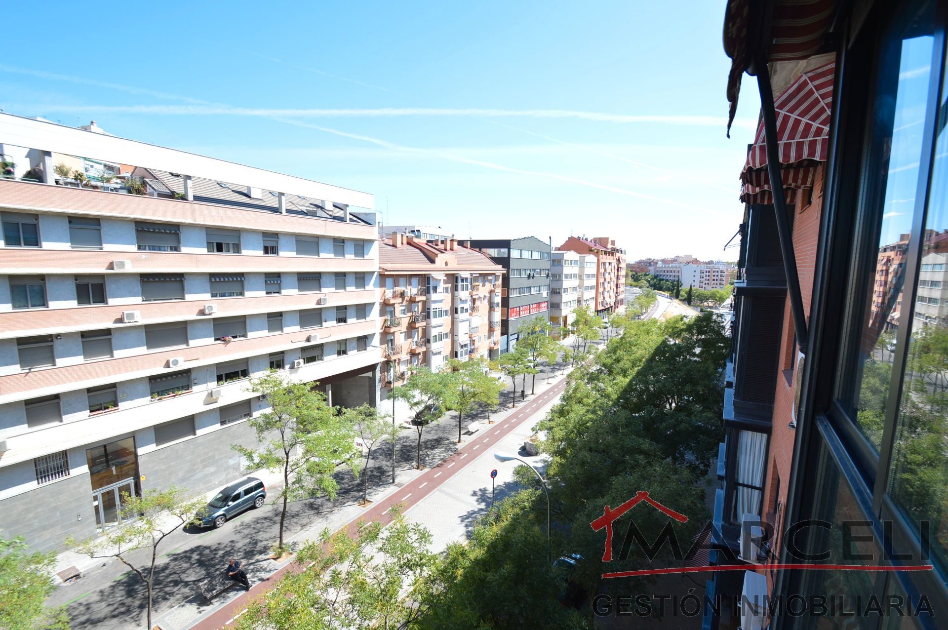 Vista exterior de Pis en venda en  Madrid Capital amb Aire condicionat, Calefacció i Parquet
