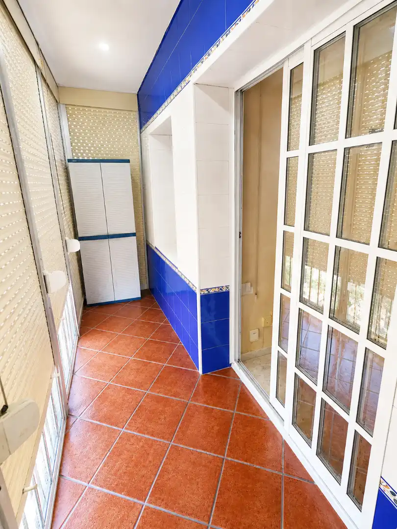 Flat for rent in Sevilla  with Air Conditioner, Terrace and Furnished