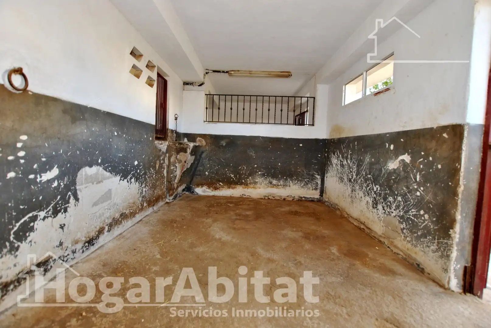 Casa o xalet en venda en Oliva amb Aire condicionat, Jardí privat i Terrassa