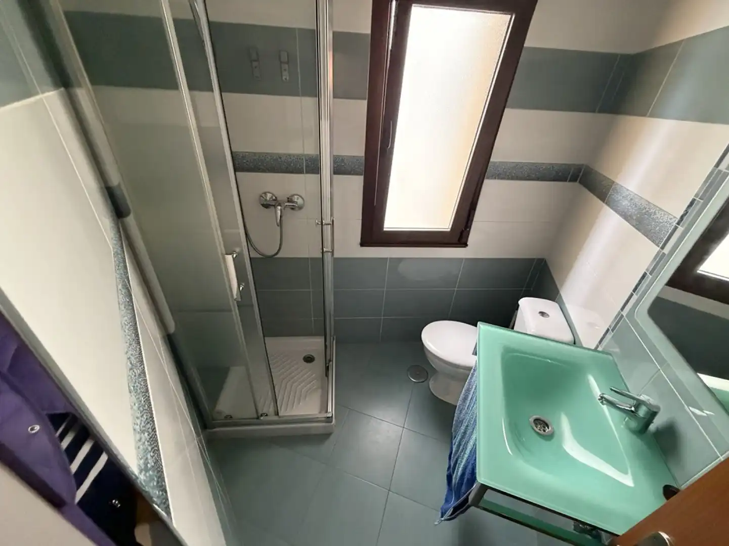 Bathroom of Flat for sale in Colunga  with Heating, Furnished and Balcony