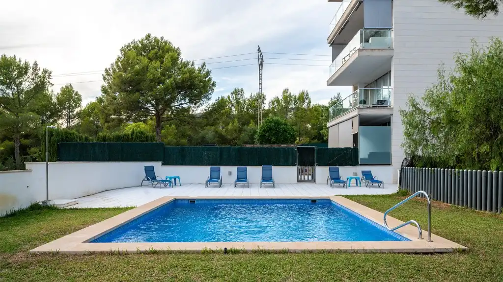 Swimming pool of Apartments for sale in Calvià  with Air Conditioner, Terrace and Storage room