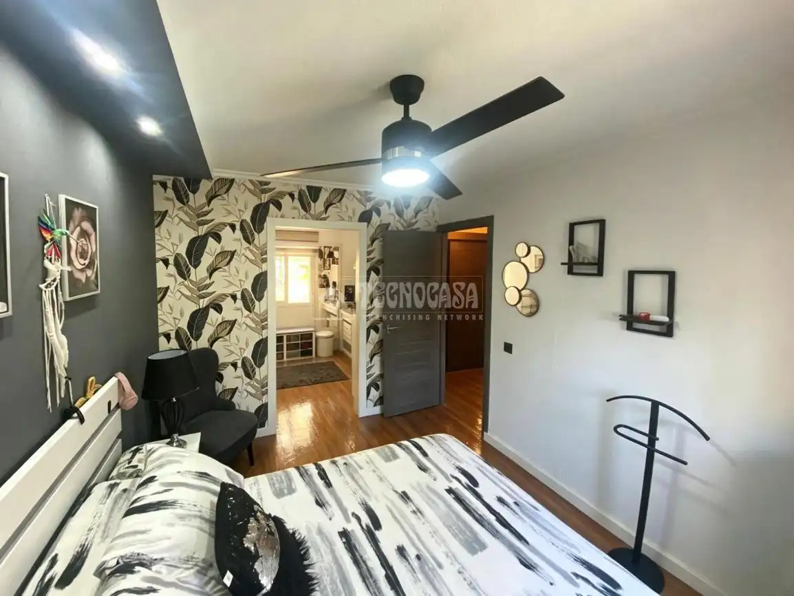 Habitación de Piso en venta en Montequinto con Aire acondicionado y Terraza