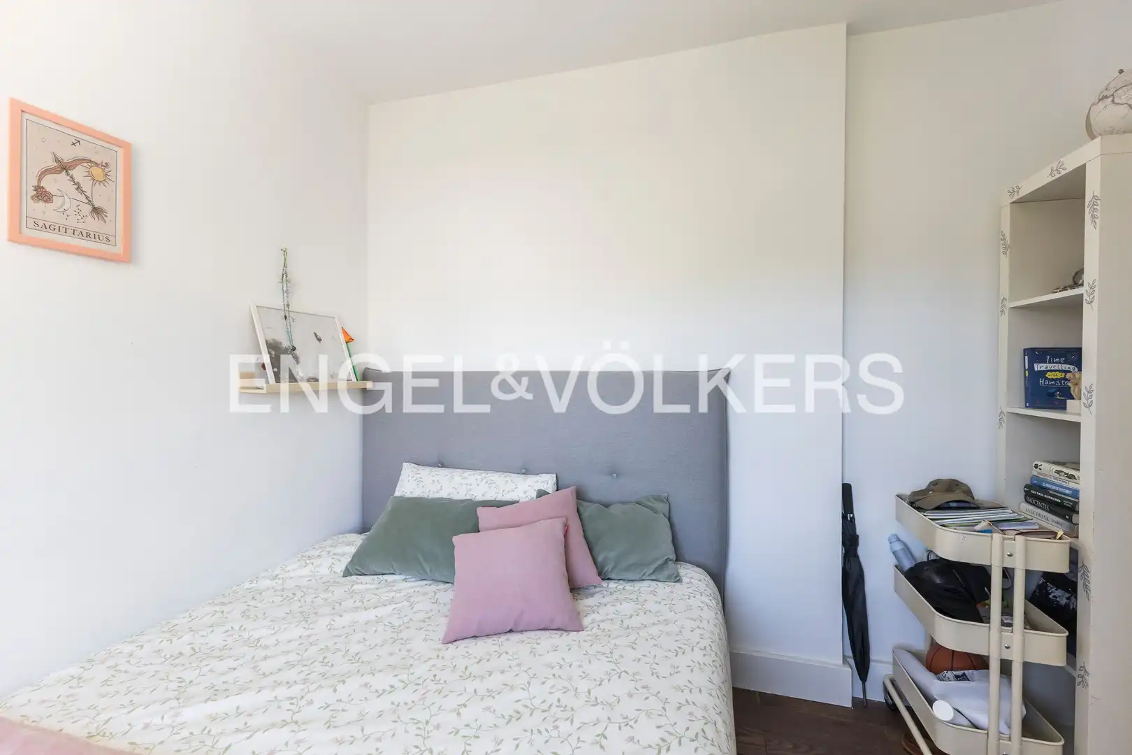 Habitación de Casa o chalet en venta en Paracuellos de Jarama con Aire acondicionado, Calefacción y Jardín privado