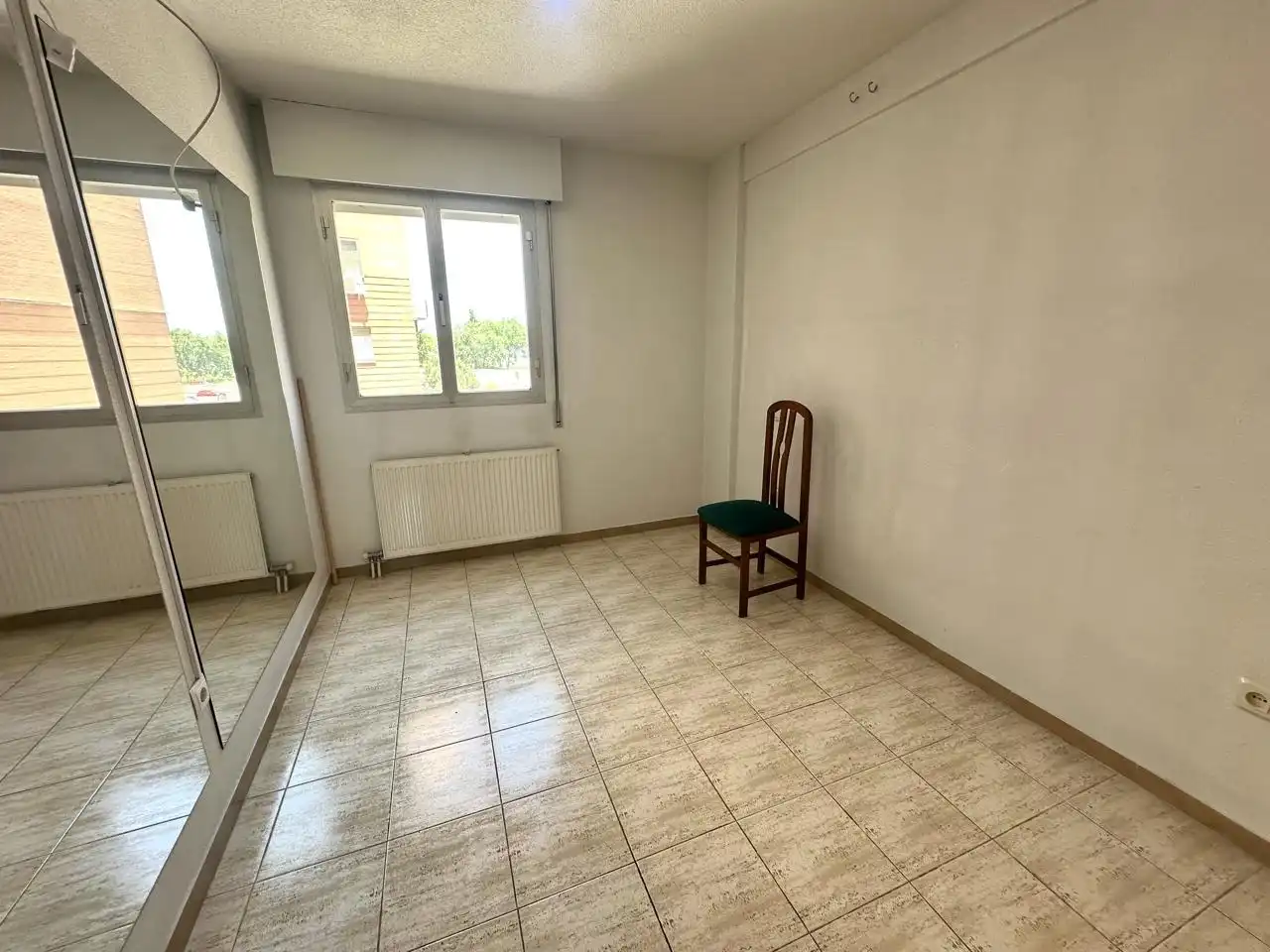 Habitación de Piso en venta en Alcorcón con Calefacción