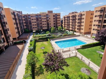 Mini appartamento con piscina in affitto a Calle de Pirra 44