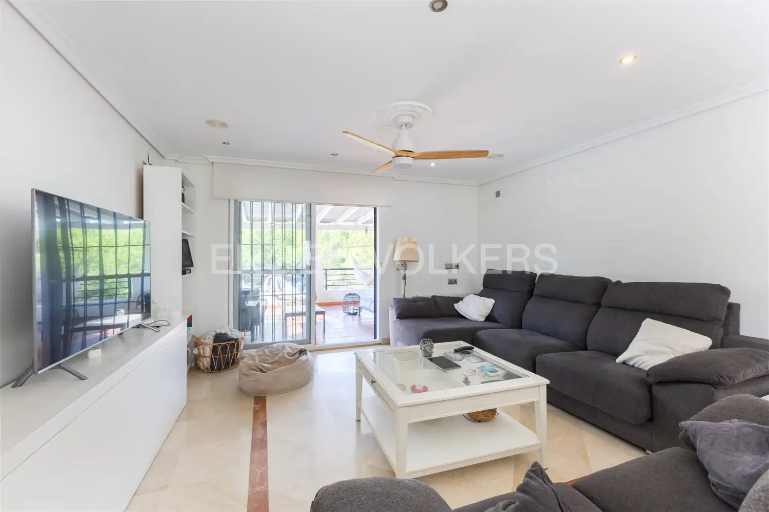 Sala d'estar de Casa o xalet en venda en Oropesa del Mar / Orpesa amb Aire condicionat, Calefacció i Jardí privat