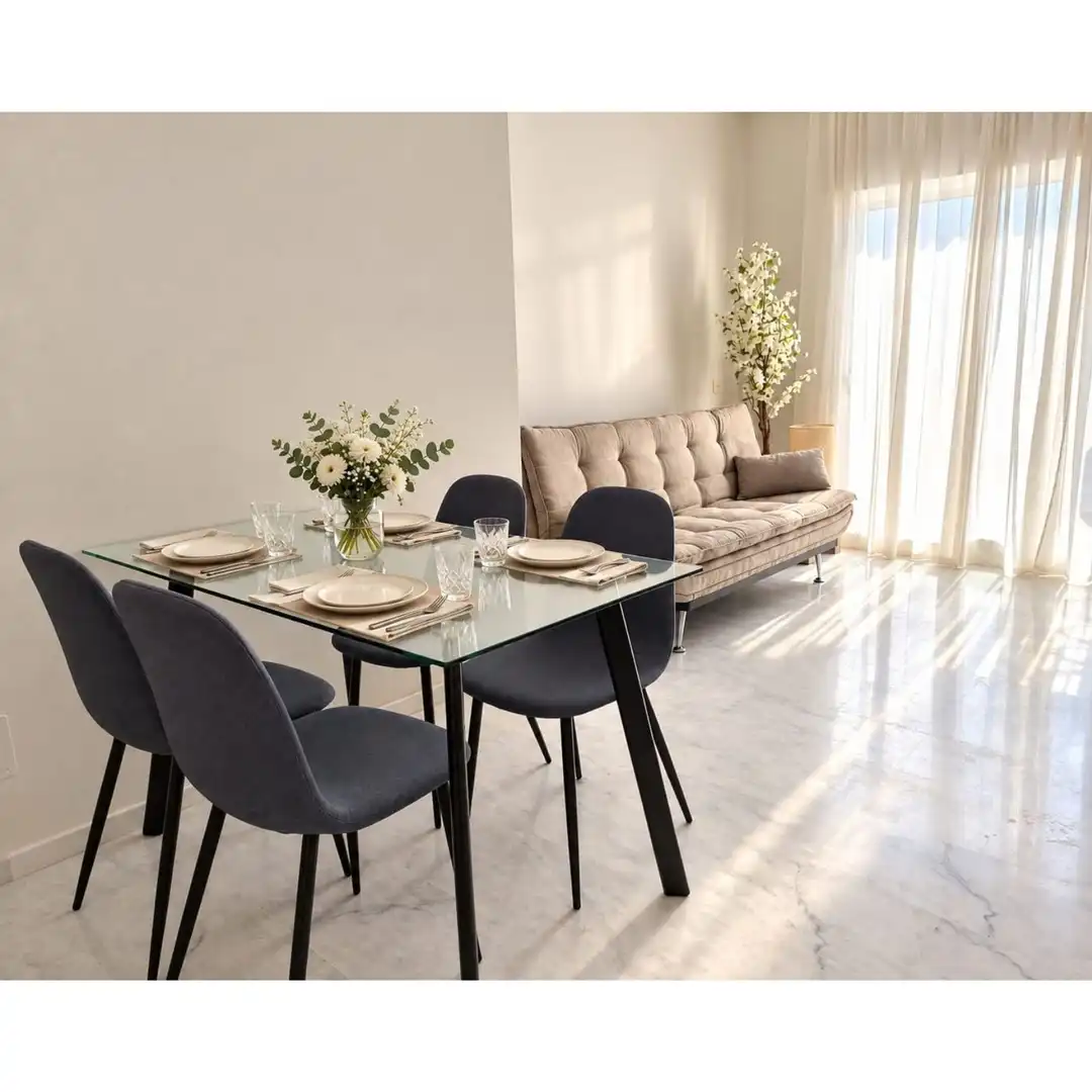 Esszimmer von Dachboden zum Verkauf in Estepona mit Klimaanlage, Terrasse und Schwimmbad