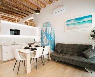 Sala d'estar de Apartament de lloguer en Santa Cristina d'Aro amb Aire condicionat i Terrassa