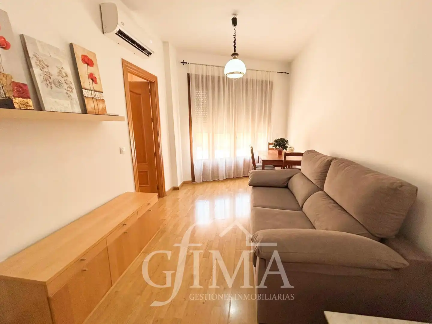 Living room of Ground floor for sale in Tomelloso  with Air Conditioner, Heating and Furnished