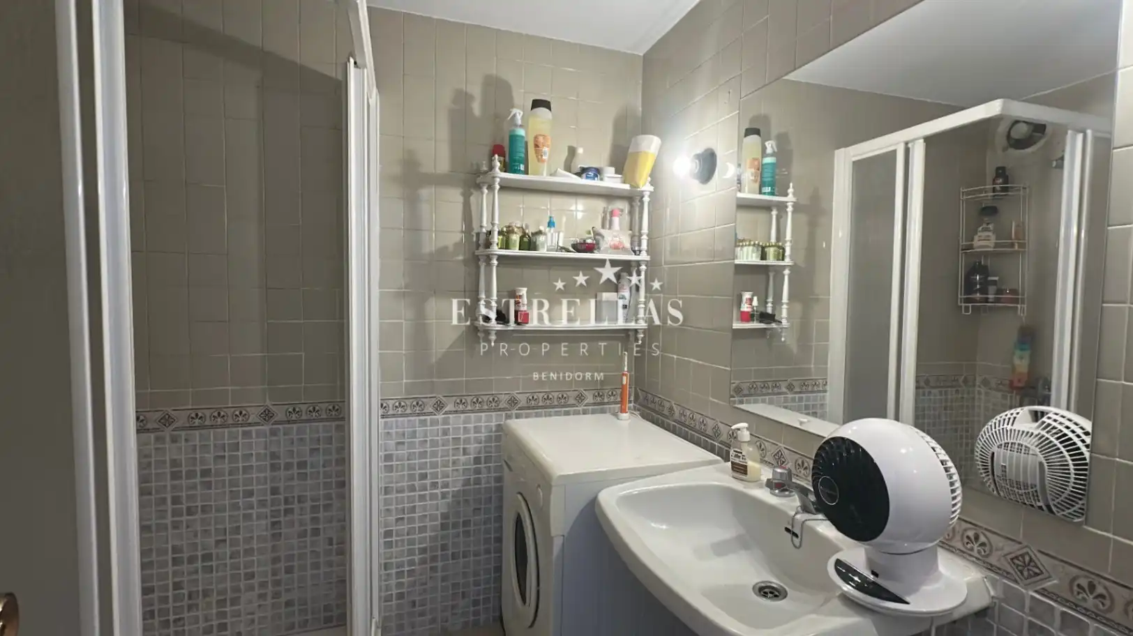 Bathroom of Duplexes for sale in Benidorm  with Heating, Terrace and Storage room