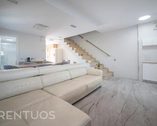 Sala d'estar de Casa o xalet de lloguer en Sant Vicenç Dels Horts amb Aire condicionat, Parquet i Terrassa