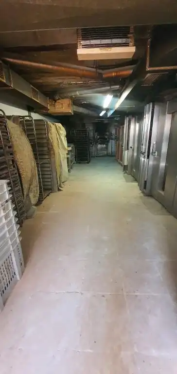 Business premises for sale in Carrer de Guifré, imagen 8