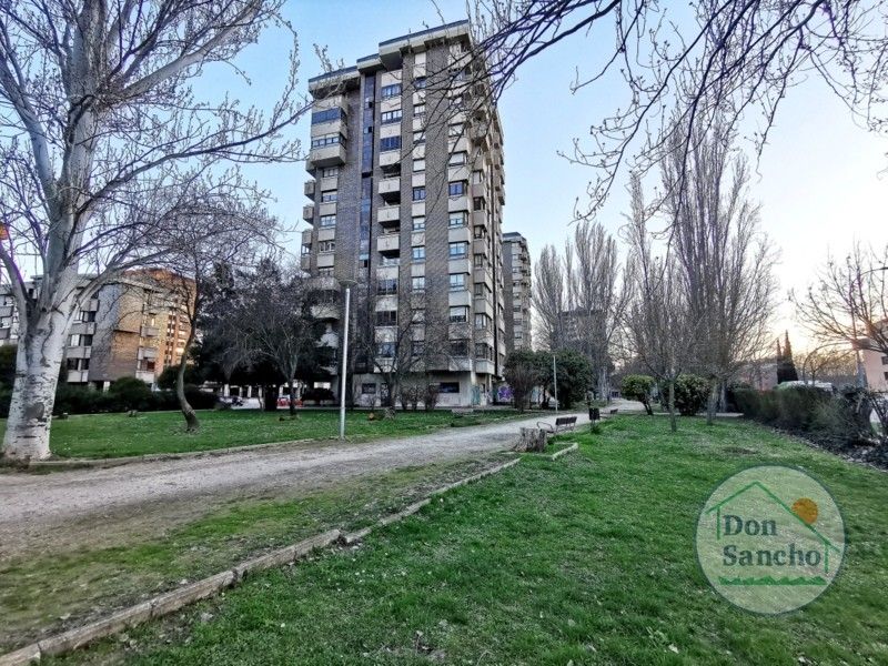 Vista exterior de Piso en venta en Valladolid Capital con Calefacción