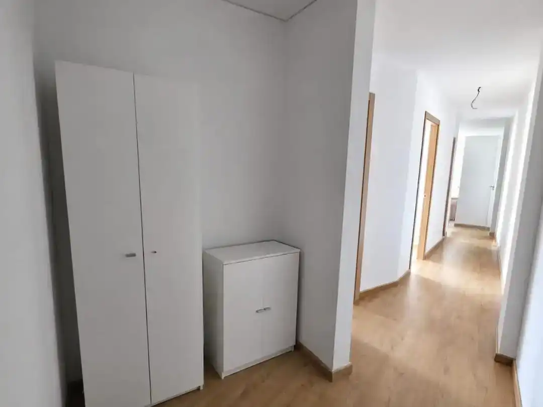 Wohnung zum Verkauf in Voto mit Schwimmbad und Balkon